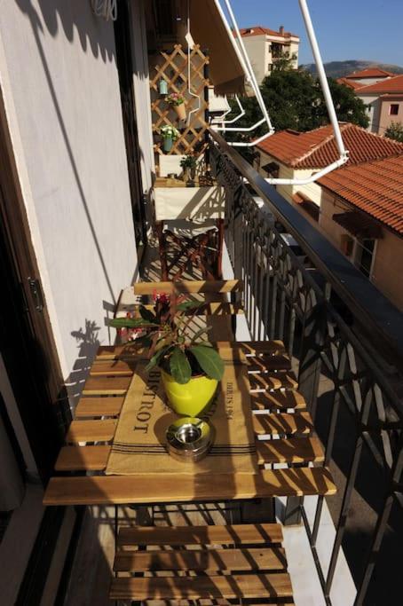 Apartament Delphic Moments - Sunny App 3Br, 2Ba With View Zewnętrze zdjęcie
